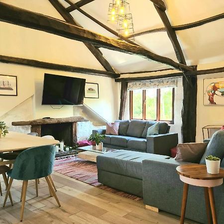 Historic Property With Stunning Views Hennock Luaran gambar